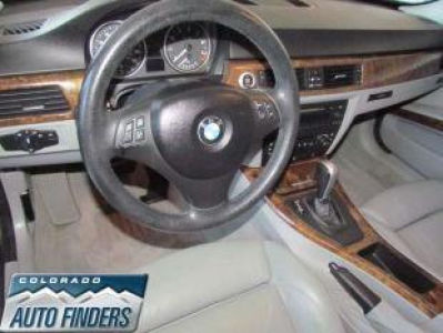 2006 BMW 330  i