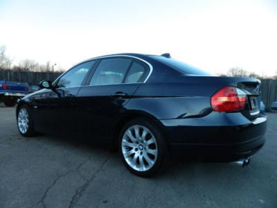2006 BMW 330  xi