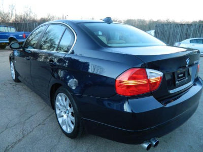 2006 BMW 330  xi