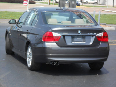 2006 BMW 330  xi