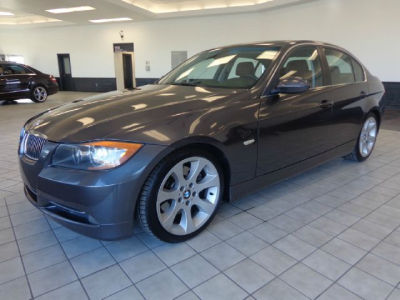 2006 BMW 330  i