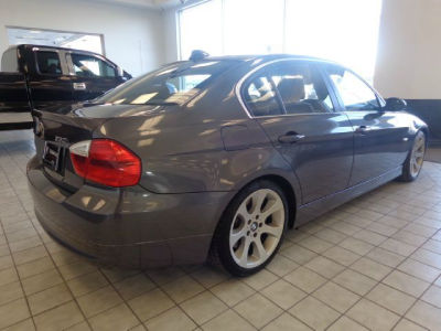 2006 BMW 330  i