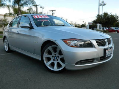 2006 BMW 330  i