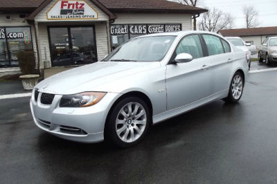 2006 BMW 330  i