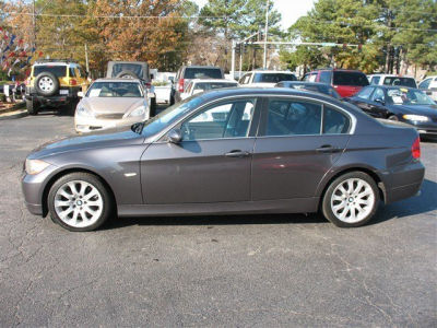 2006 BMW 330  i