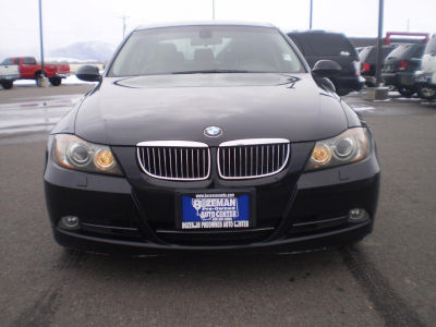 2006 BMW 330  xi