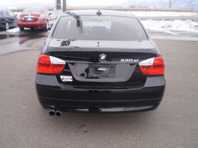 2006 BMW 330  xi