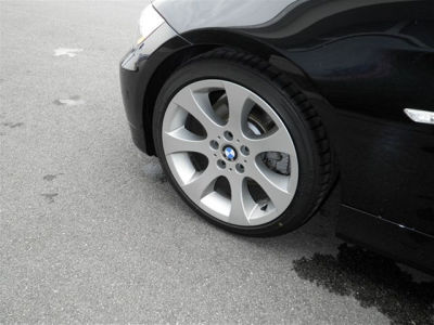 2006 BMW 330  i