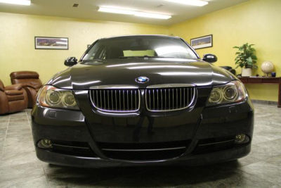 2006 BMW 330  xi