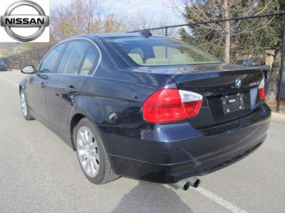 2006 BMW 330  xi