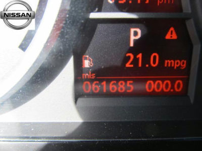 2006 BMW 330  xi