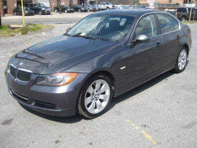 2006 BMW 330  xi