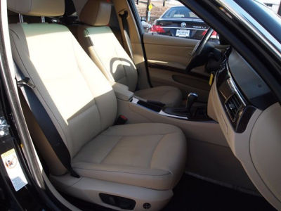 2006 BMW 330  xi