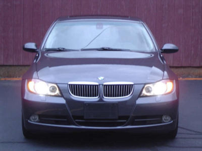 2006 BMW 330  xi