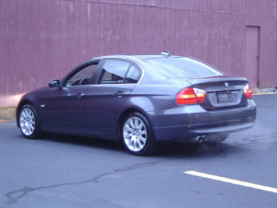 2006 BMW 330  xi