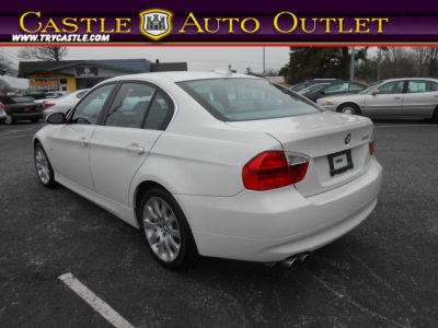 2006 BMW 330  i