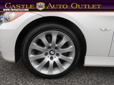 2006 BMW 330  i