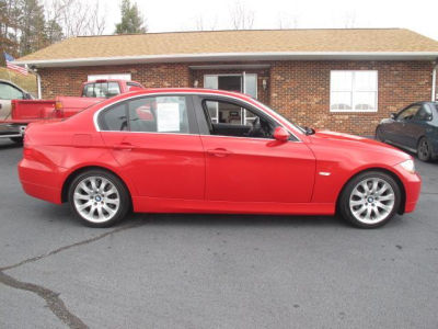 2006 BMW 330  i