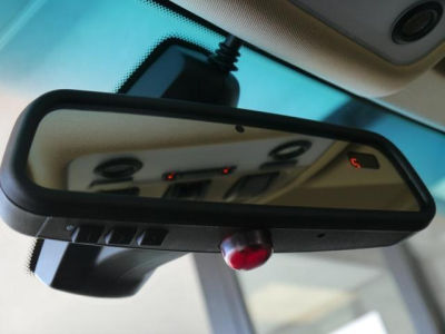 2006 BMW 330  i