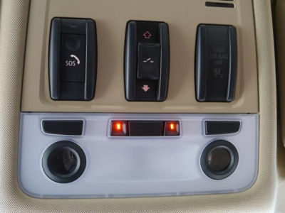 2006 BMW 330  i