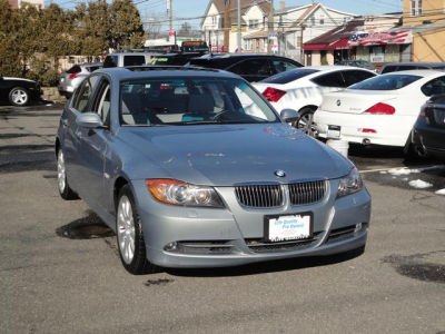2006 BMW 330  xi