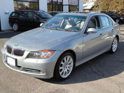 2006 BMW 330  xi