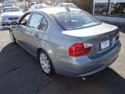 2006 BMW 330  xi
