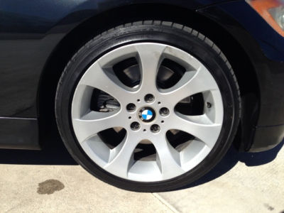 2006 BMW 330  i