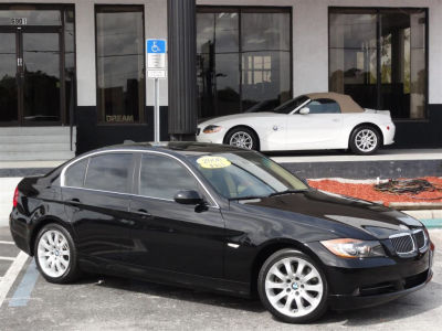 2006 BMW 330  i