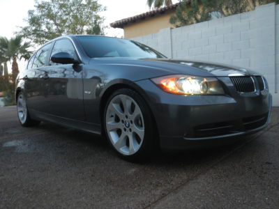 2006 BMW 330  i