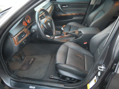 2006 BMW 330  i