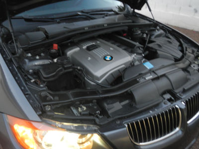 2006 BMW 330  i