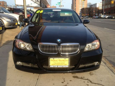 2006 BMW 330 i