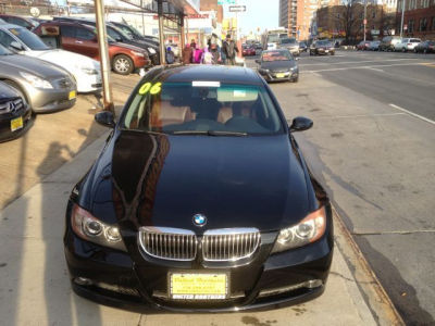 2006 BMW 330 i