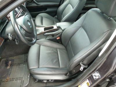 2006 BMW 330  xi