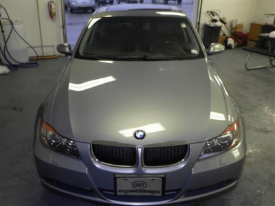 2006 BMW 330 i