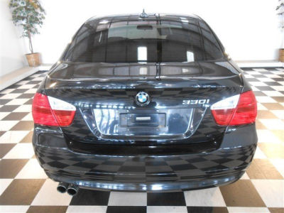 2006 BMW 330 i
