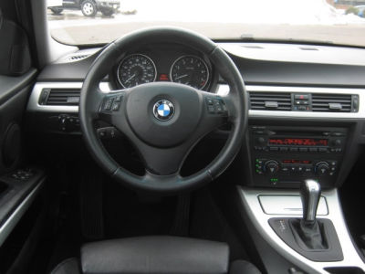 2006 BMW 330  i