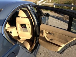 2006 BMW 330  i