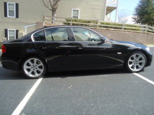 2006 BMW 330  i