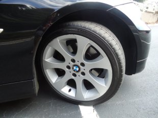 2006 BMW 330  i
