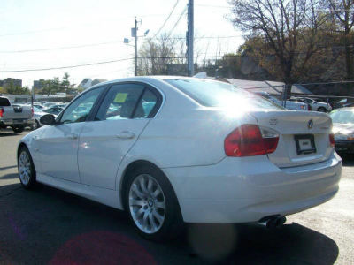 2006 BMW 330  xi