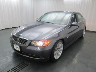 2006 BMW 330  i