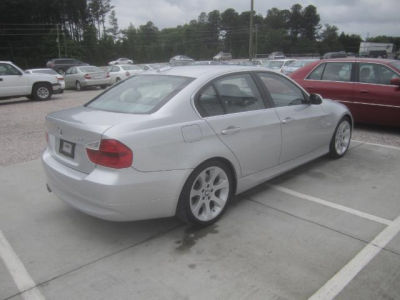 2006 BMW 330 i
