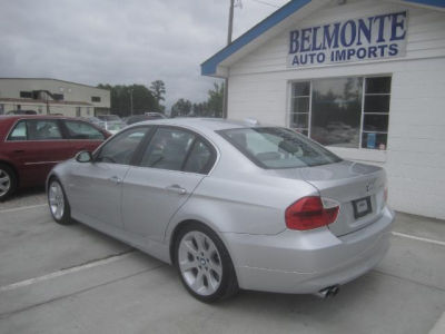 2006 BMW 330 i