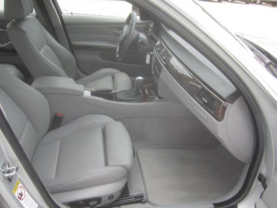 2006 BMW 330 i