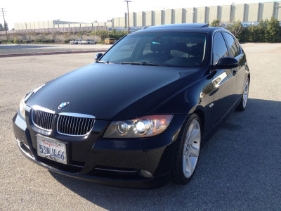 2006 BMW 330  i