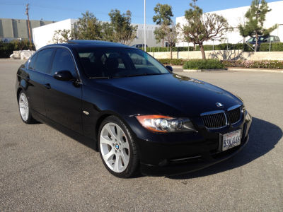 2006 BMW 330  i