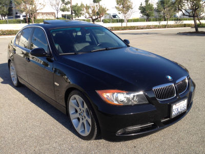 2006 BMW 330  i