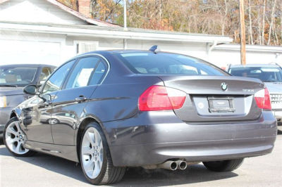 2006 BMW 330 i